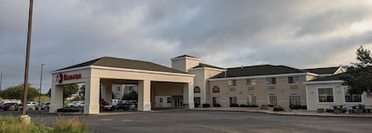 Ramada By Wyndham Williams Grand Canyon Area