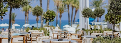 The Golden Coast Beach Hotel