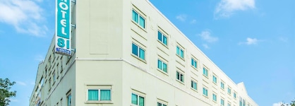 Hotel 81 Tristar
