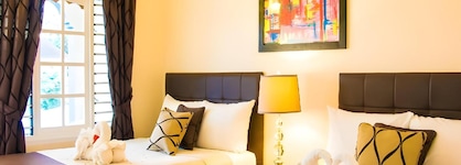 Travellers Beach Resort