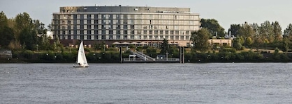 Elaya Hotel Hamburg Finkenwerder