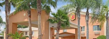 Super 8 By Wyndham Daytona Beach