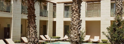 Giannoulis – Grand Bay Beach Resort - Adults Only