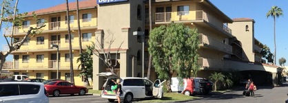 Days Inn By Wyndham Buena Park