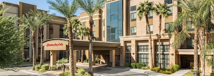 Hampton Inn & Suites Phoenix Glendale-Westgate