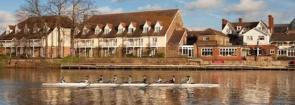 Sunday London Staines-Upon-Thames Heathrow T5