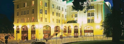 Killarney Plaza Hotel And Spa