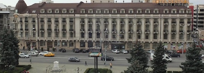 Central Hotel