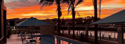 Portside Hotel