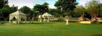 Clarks Khajuraho