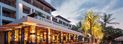 The Legian Seminyak, Bali