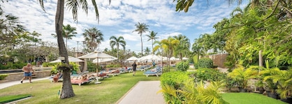 Jomtien Palm Beach Hotel And Resort