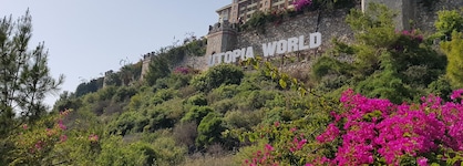 Utopia World
