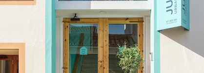 Hostal Jume - Urban Rooms