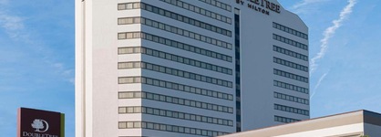 Doubletree By Hilton Fort Lee George Washington Bridge