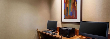 Wyndham Garden Kansas City Airport