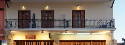 Hermes Delphi Hotel