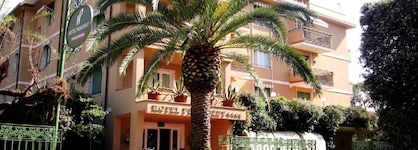 Hotel President