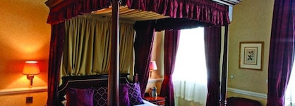 Grange Blooms Hotel