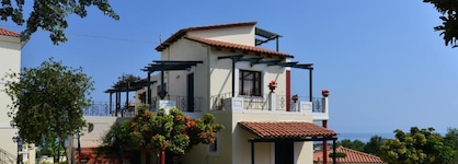 Antilia Apartments