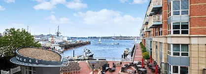 Battery Wharf Hotel