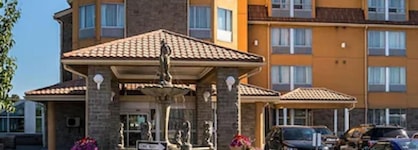Monte Carlo Inn Barrie Suites