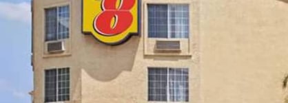 Super 8 By Wyndham Los Angeles Downtown