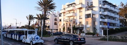 Golden Beach Appart'hotel