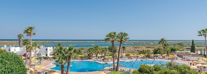 Golden Club Cabanas