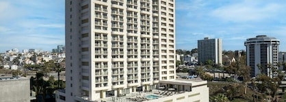 Courtyard By Marriott San Diego Downtown Little Italy
