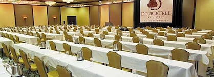 Doubletree By Hilton Hotel St Paul Downtown