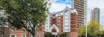 Sonesta Simply Suites Jersey City