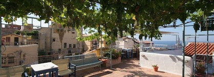 Nostos Hotel