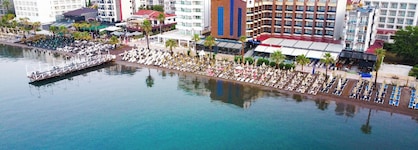Point Beach Hotel