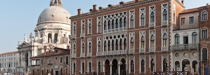 Sina Centurion Palace