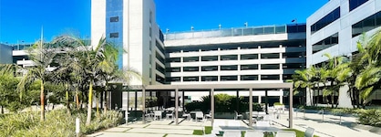 Hilton Woodland Hills  Los Angeles