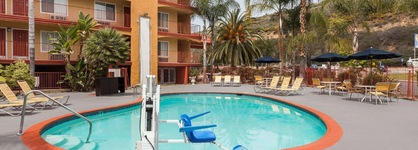 Days Inn By Wyndham Mission Valley Qualcomm Stadium  Sdsu