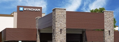 Wyndham Chicago O'hare