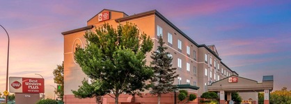 Best Western Plus Pembina Inn & Suites