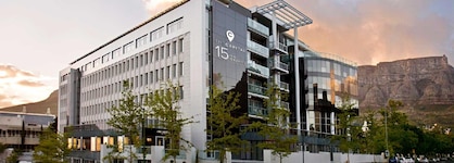 The Capital, 15 On Orange Hotel