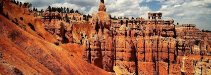 Red Ledges Inn