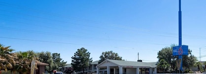 Motel 6 Kingman West