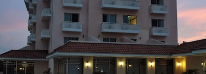 Radisson Colon 2,000 Hotel & Casino