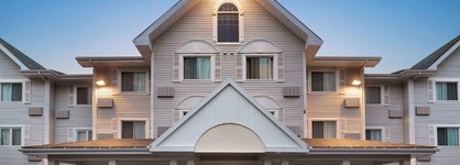 Travelodge Suites By Wyndham Moncton