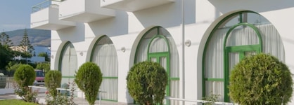 Alexandra Beach Hotel