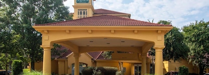 La Quinta Inn & Suites By Wyndham Charlotte Airport South