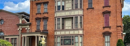 The Saratoga Hilton