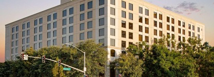 Hotel Zessa Santa Ana, A Doubletree By Hilton