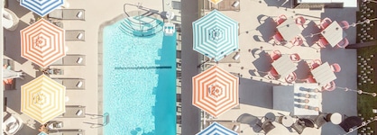 Le Parc At Melrose