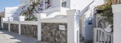 Blue Waves  Hotel